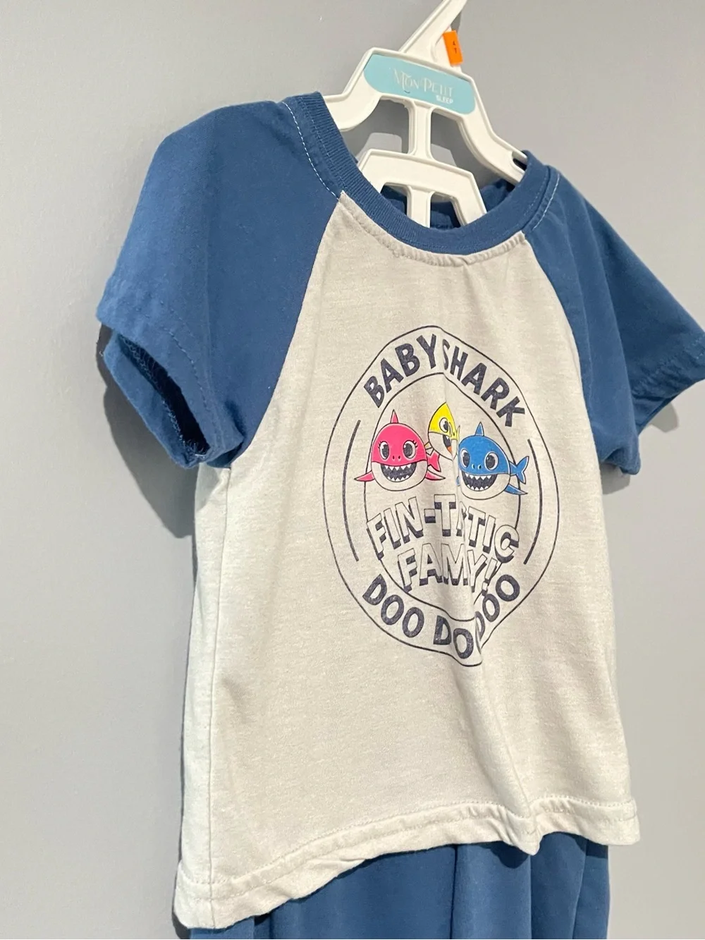 Baby Shark Two-Piece Pajama Set - Blue & White | Size 24M